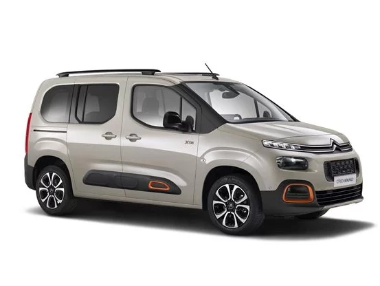 Citroën Berlingo TPMR Ludospace compact couleur gris clair vue de la face avant droite