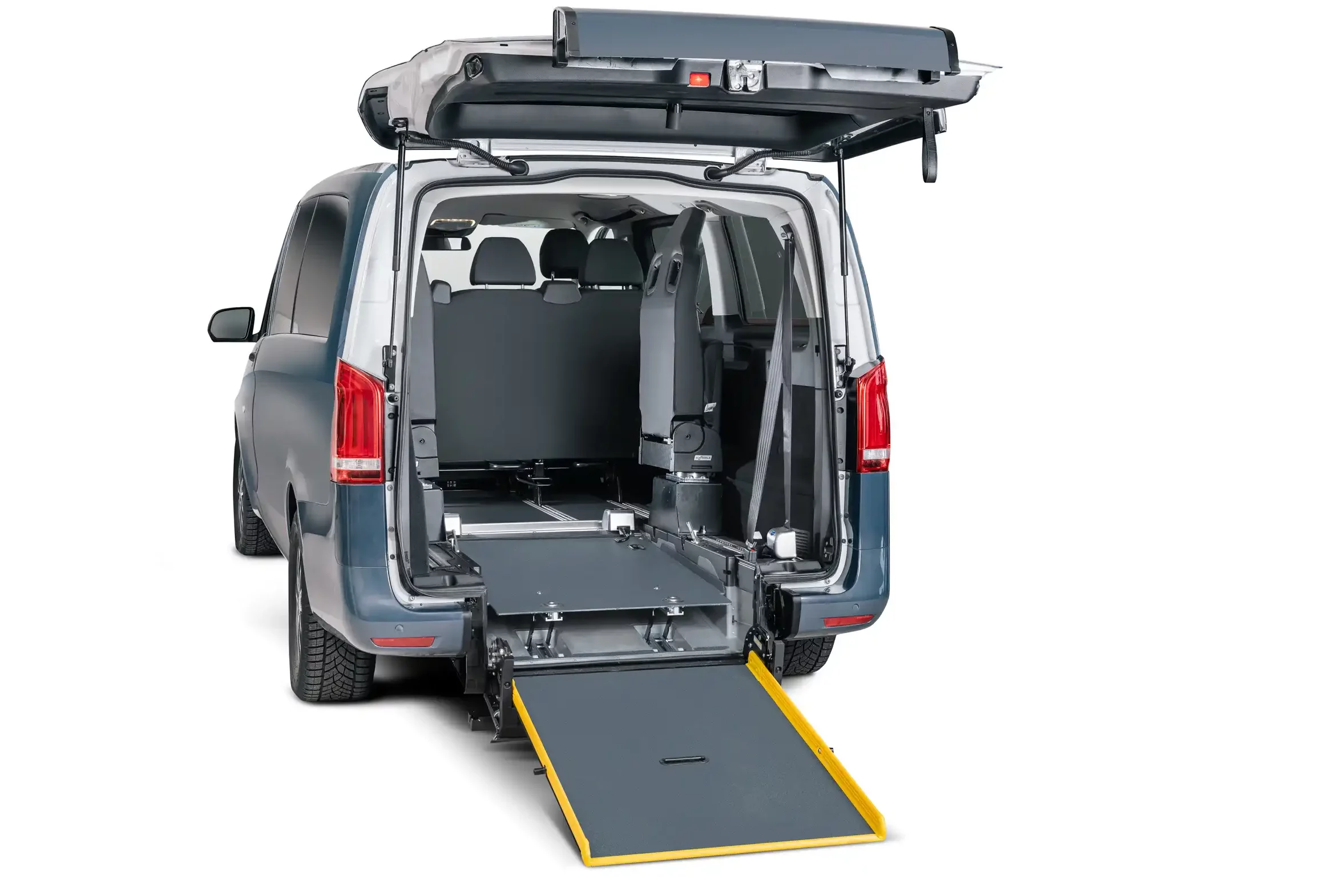 MERCEDES Vito véhicule tpmr neuf ou d’occasion électrique, diesel ou essence pour particulier ou professionnel avec boite automatique ou manuelle pour transport pmr en sécurité, spacieux, confortable et luxueux